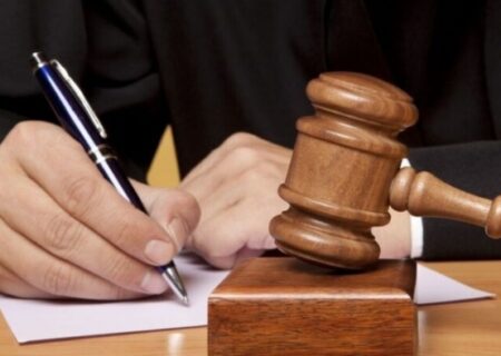 حکم جالب یک قاضی در شوشتر: به پرندگان دانه بدهید