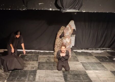 جشنواره تئاتر فرصت خوبی برای جوانان است