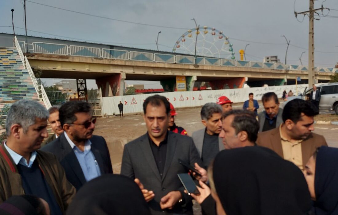 تسهیل ترافیک و اتصال شرق و غرب خرمشهر با بهره برداری از پل شهدای خدمت