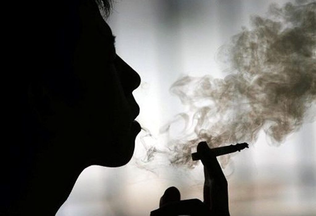 خطر مصرف مواد مخدر در کدام نوجوانان و جوانان بیشتر است؟