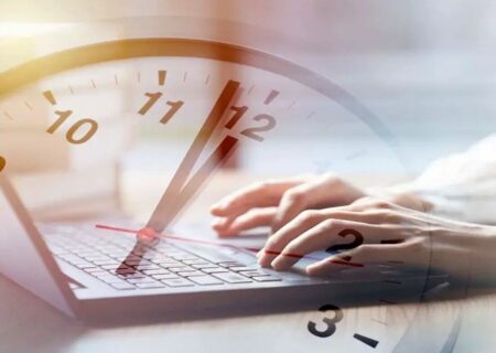 تمدید وضعیت ساعت کاری ادارات تا ۱۵ فروردین۱۴۰۴