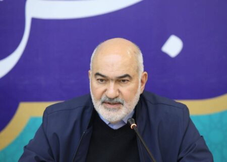 استاندار خوزستان: موضوع اشتغال در صدر برنامه‌های استان قرار گیرد