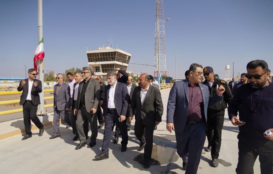 رونق اقتصادی به بنادر سهگانه آبادان بازخواهد گشت