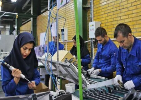 با ایده افزایش ۳۵ درصدی مزد مخالفیم/ برای پیشنهاد فرمول‌هایی مانند بن کارگری قانون کار اصلاح شود