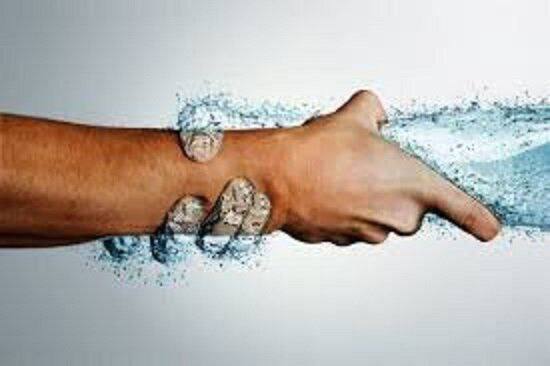 نشانههای مهم کم آبی بدن که آن را نادیده میگیرید!