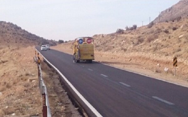 جادههای بین شهری خوزستان وضعیت خوبی ندارند/تلاش میکنیم آبادان و خرمشهر ویژه دیده شوند