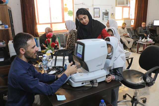 خدمترسانی درمانی رایگان گروه جهادی شهید دارآفرین به ۳۵۶ دانش آموز دختر روستای گرگر