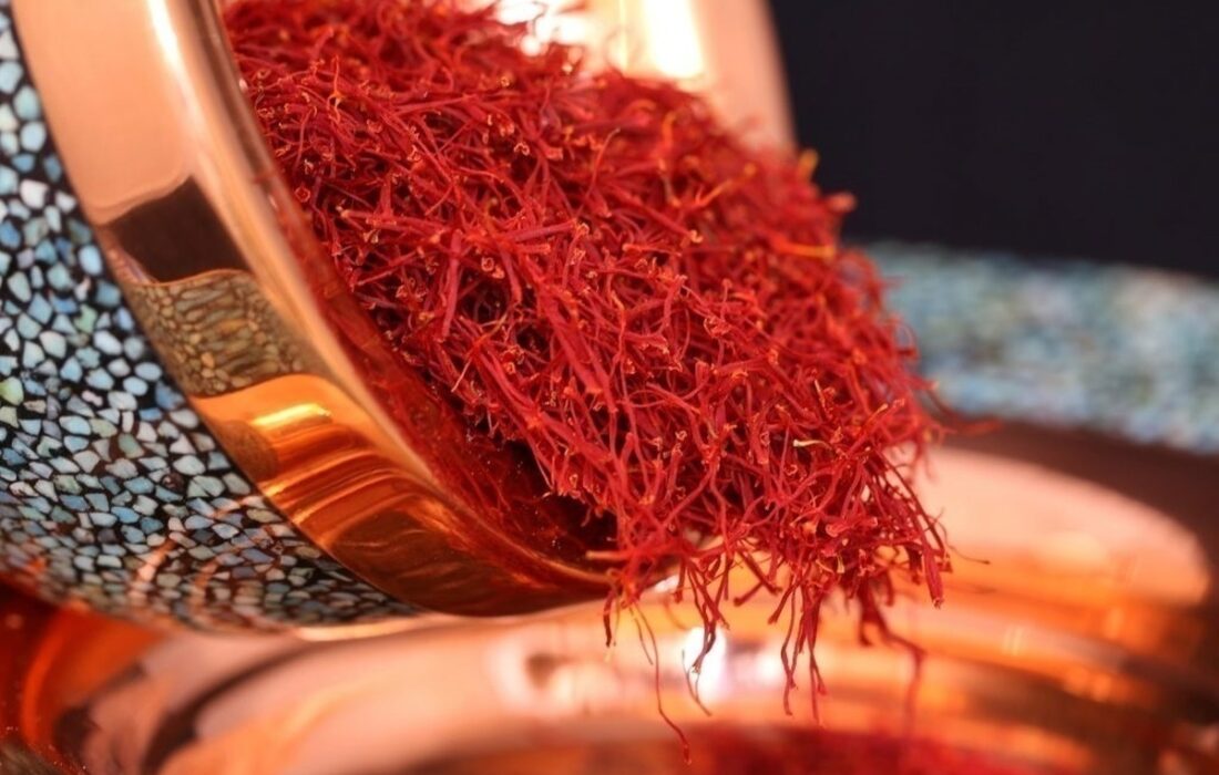 رفع تعهد ارزی، عامل قاچاق زعفران/ یک سوم زعفران ایران قاچاق میشود