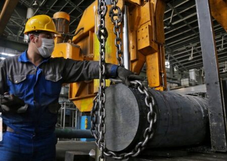 معاون وزیر صمت: ۵۳ هزار طرح صنعتی تا پنج سال آینده در کشور بهره برداری می‌شود