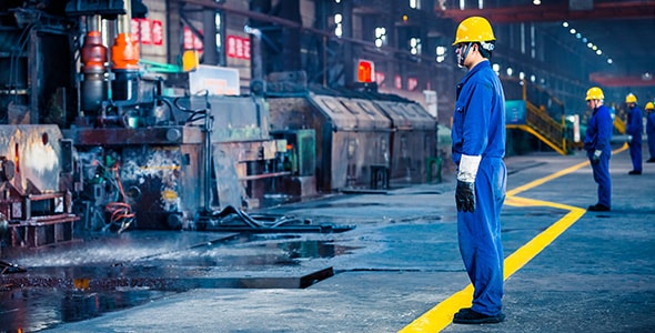 نوروزی: حداقل افزایش دستمزد کارگران باید ۴۰درصد باشد