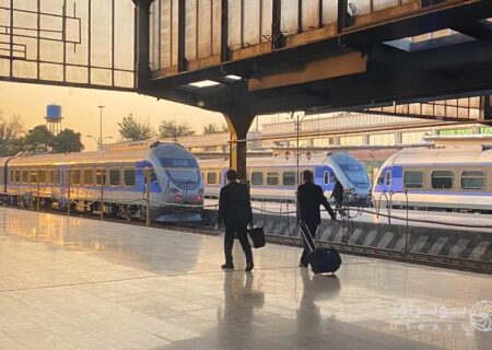 آغاز پیش‌فروش بلیت قطارهای نوروزی از فردا ۷ اسفند