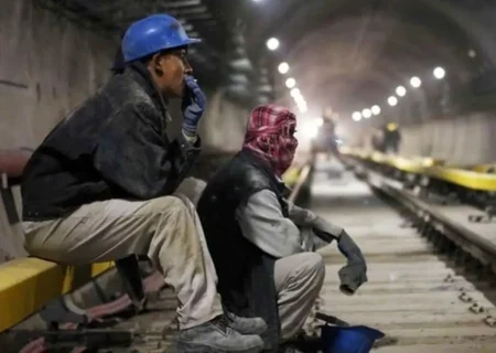 کارزار کارگران برای افزایش دستمزد براساس سبد معیشت