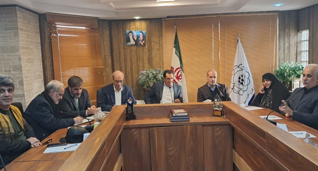 اعلام جزئيات سومين نشست نمايندگان كارگري و كارفرمايي شوراي عالي كار در كانون عالي بازنشستگان/ نظرات به هم نزديكتر شد