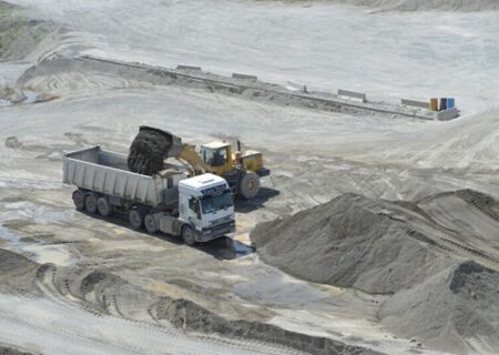 هشت پرونده تخلف گرانفروشی برای معادن دزفول تشکیل شد