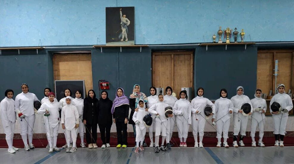 حضور پرشور بانوان شمشیرباز خوزستان در اردوی آماده‌سازی و مسابقات دوستانه