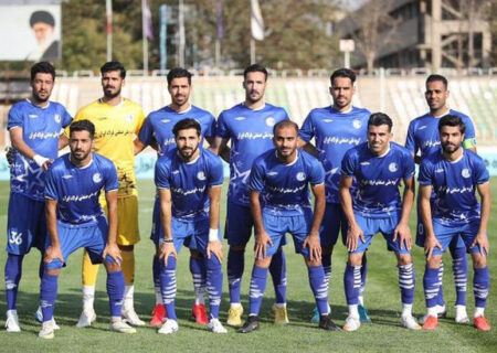 بازیکنان استقلال خوزستان اعتصاب کردند