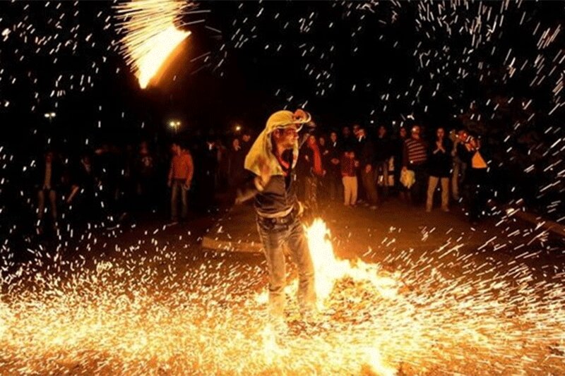 خطرات ترقهها تا چه حد است؟/ آسیبهای اکلیل سرنج، نارنجک دستساز و بمبهای دودزا/ اگر لباستان آتش گرفت.