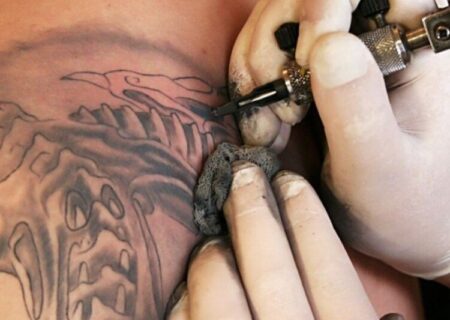 خالکوبی خطر ابتلا به سرطان پوست را افزایش می‌دهد؟