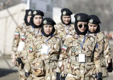 چرا سربازی زنان در ایران مطرح شد؟ / نگاهی به تحولات اجتماعی و فرهنگی