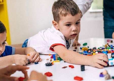 اوتیسم یا بیش‌فعالی؟ / 70 تا 90 درصد کودکان دارای اختلال اوتیسم بیش فعال هستند