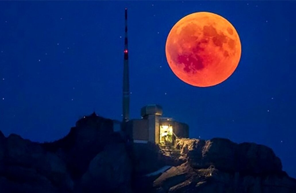 زمان دقیق وقوع پدیده ماه خونین