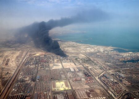 چه میزان از بندر شهید رجایی دچار آسیب شد؟