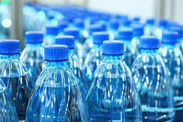 ارسال نخستین محموله آب معدنی از دزفول به یزد