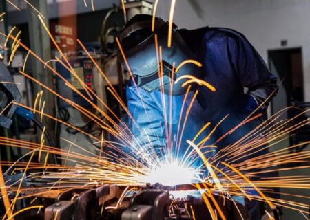 برنامه‌ریزی برای اجرای ۱۹ میلیون نفر ساعت آموزش مهارتی در سال ۱۴۰۴