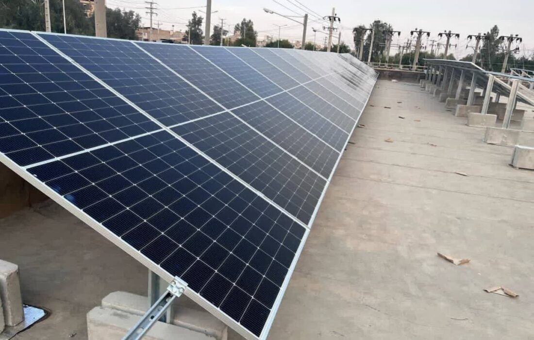 فاز دوم نیروگاه خورشیدی ۳۰۰ کیلوواتی برق منطقهای خوزستان بهره برداری شد