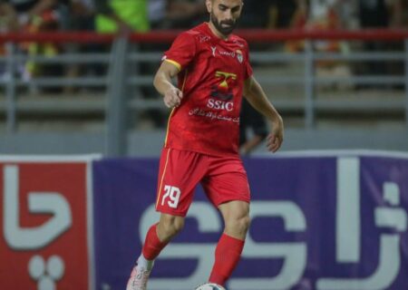 تراکتور با شکست فولاد یک گام به قهرمانی در لیگ برتر نزدیک شد