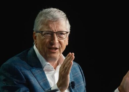 بیل گیتس: هوش مصنوعی می‌تواند در یک دهه آینده هفته‌های کاری ۲ روزه را به ارمغان بیاورد