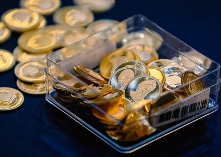 قیمت جدید طلا و سکه ۲۹ فروردین ۱۴۰۴/ سکه به کانال ۷۰ میلیون تومان برگشت