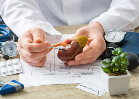 مصرف بیش از حد این ماده معدنی سبب یبوست می‌شود