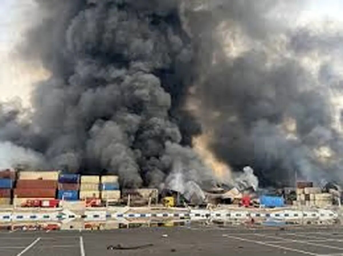 انفجار بندر رجایی/۱۲۰۰ مصدوم/نفس های آخر آتش