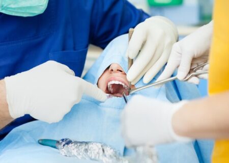 ۸۰ درصد کودکان دندان شیری پوسیده دارند / ضرورت مراجعه سالانه همه افراد به دندانپزشک