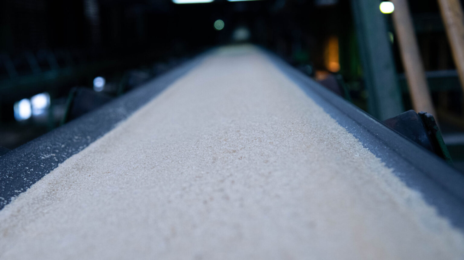 دومین رکوردشکنی صنعت نیشکر در سال جدید رقم خورد