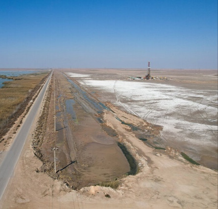 تشدید وضعیت کانونهای ریزگرد در خوزستان/ هشدار تبدیل عرصههای طبیعی به بیابان