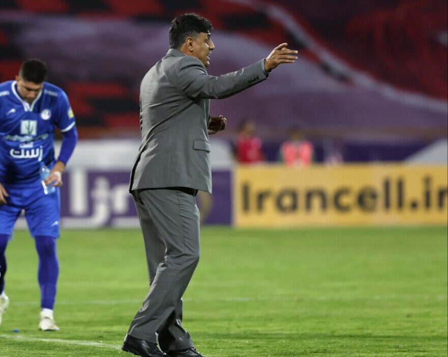 خلیفهاصل فصل بعد هم سرمربی استقلالخوزستان است