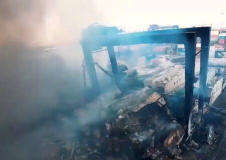 زخم عمیق آتش‌سوزی بندرِ بندرعباس بر زیرساخت ها، قیمت کالاها و فعالیت انسانی کشور