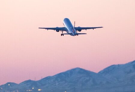 پروازهای بندرعباس بدون تاخیر انجام می‌شود/ آخرین وضعیت امدادرسانی هوایی