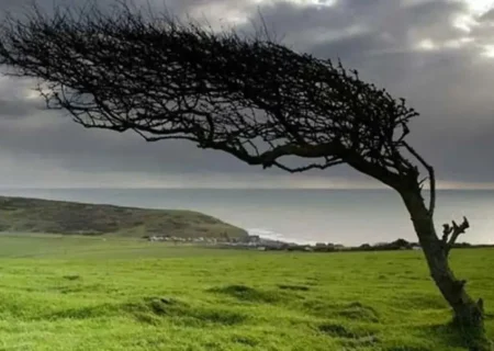 صدور هشدار سطح نارنجی هواشناسی در خوزستان/ورود گردوخاک و تندبادهای لحظه‌ای