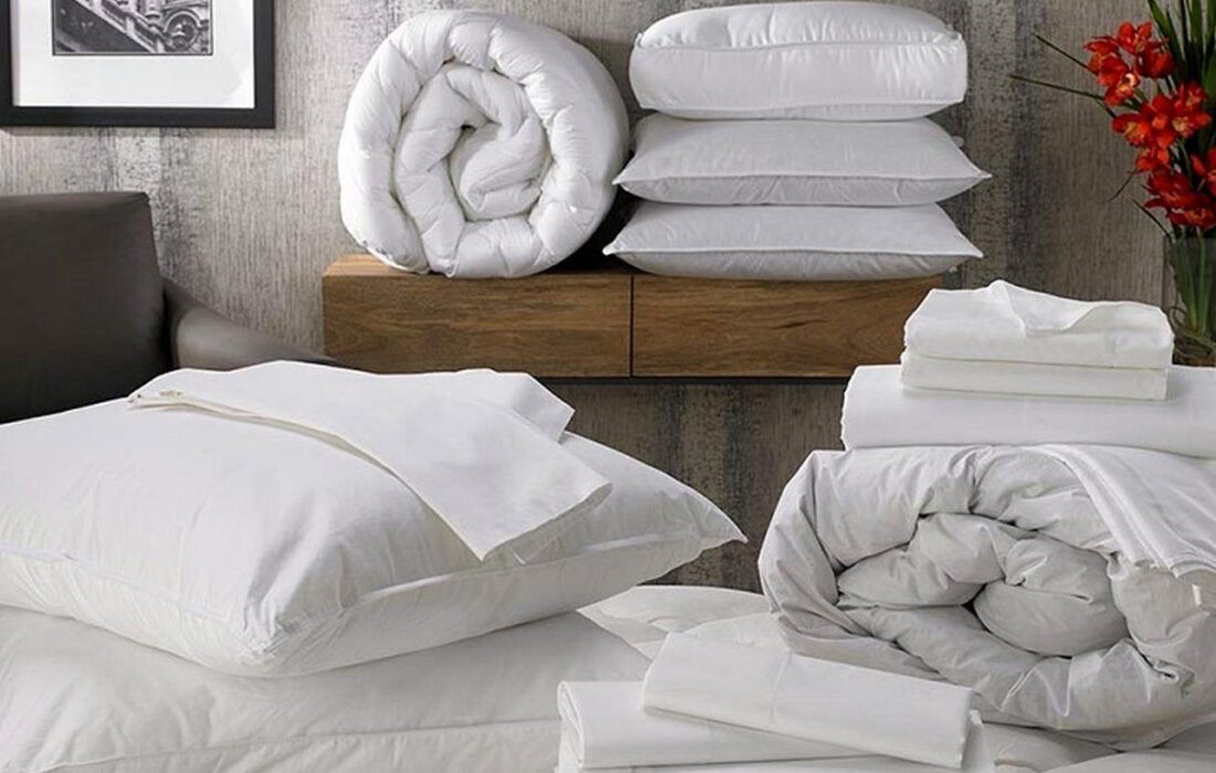 ملحفهها و بالشها را هر چند وقت یکبار بشوییم؟