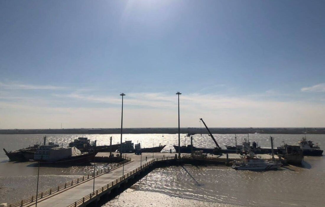 اروندکنار دروازه توسعه تجارت بندری آبادان