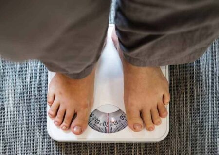 بهترین زمان برای وزن‌کشی؛ چه موقعی عدد ترازو دقیق‌تر است؟