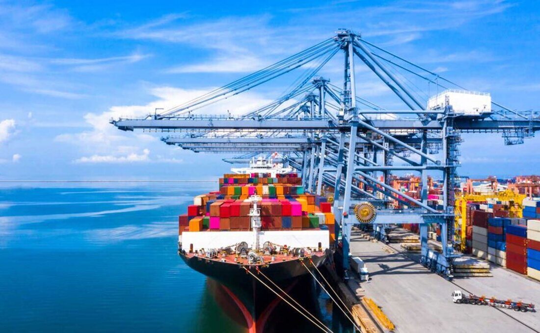 واردات خودرو و تلفن همراه مشمول ضمانت‌نامه بانکی در گمرک شد