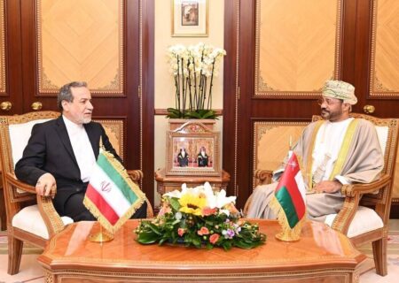 پیام مهم و فوری عراقچی درباره دلیل سفر کوتاه وزیر امور خارجه عمان به تهران