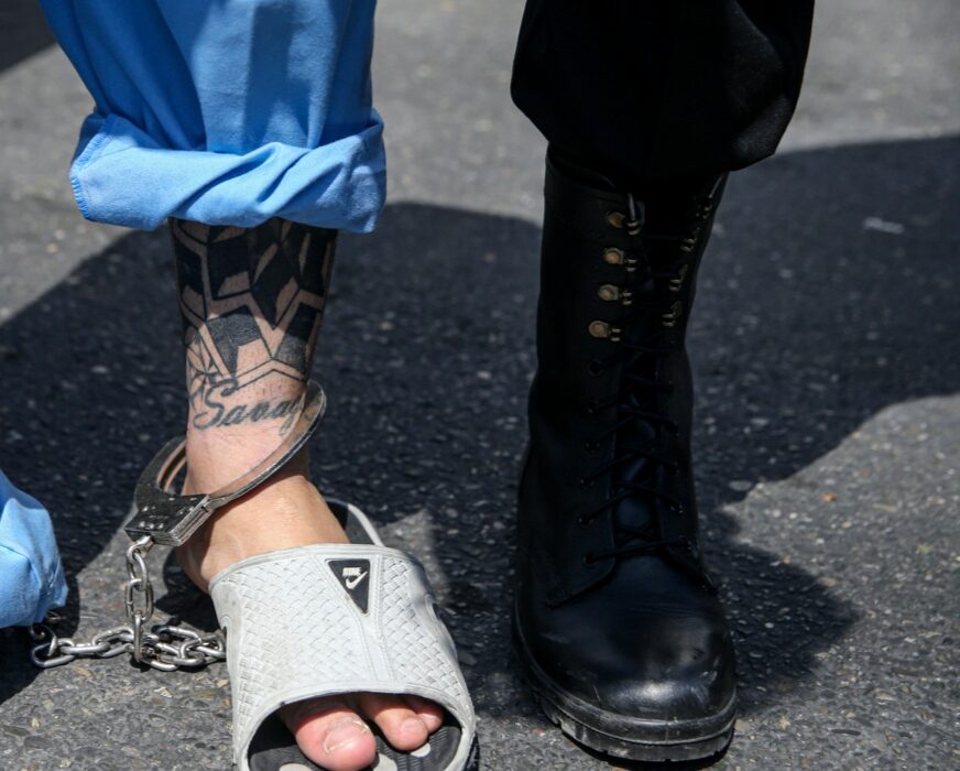 دستگیری ۲۰ سارق و کشف ۱۷ قبضه سلاح در دزفول