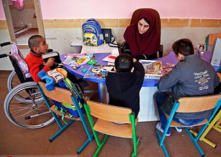 کمبود نیروهای تخصصی در مدارس استثنایی کشور/ بازنگری در سختی کار معلمان استثنایی