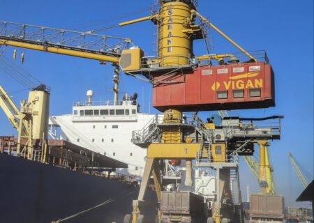 هزارتوی مشکل ترخیص کالا، از سامانه‌های ناکارآمد تا موازی‌کاری‌های مخرب