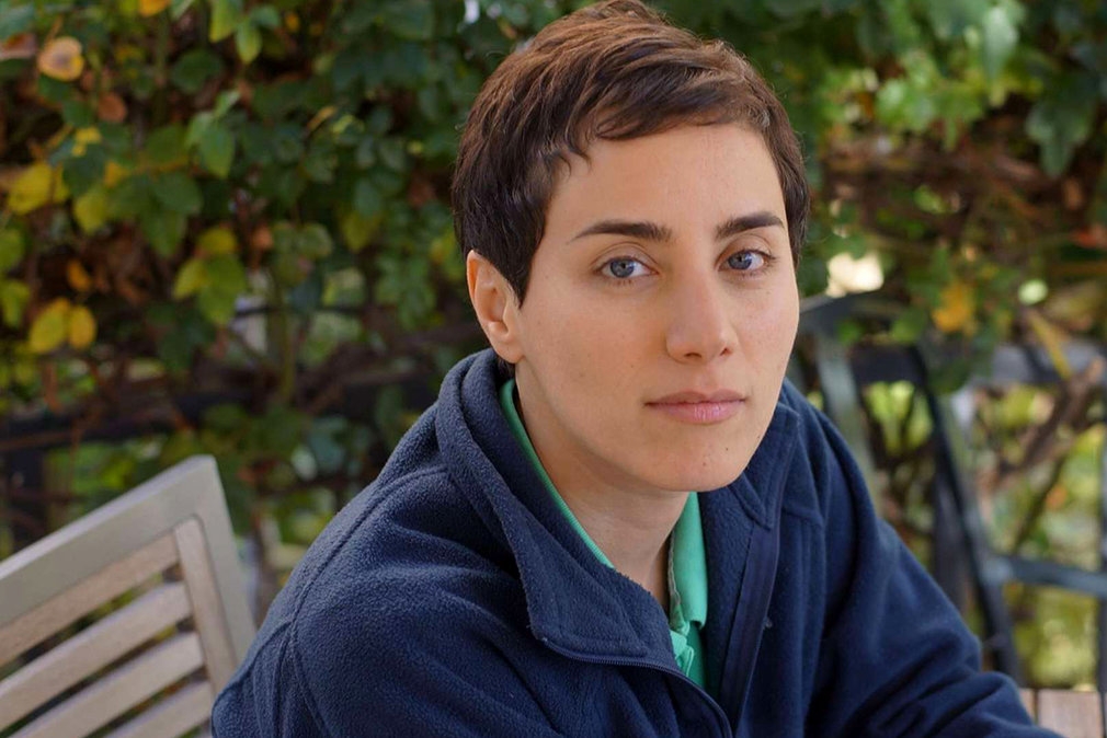 مریم میرزاخانی» در کتابهای خارجی قهرمان است، در صداوسیمای ایران غایب!